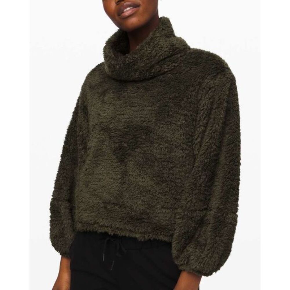 Lululemon Warmth Restore Sherpa olive green SWEATSHIRT SWEATER XS S